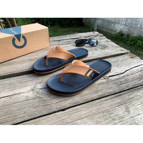 Чоловічі оригінальні в'єтнамки Cartago Beige Black бежеві з чорним