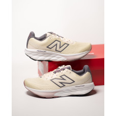 Жіночі кросівки New Balance Fresh Foam 520v9 W5207J8 молочні з фіолетовим