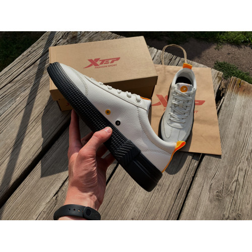 Мужские оригинальные кроссовки кеды Xtep Skateboarding Shoes белые