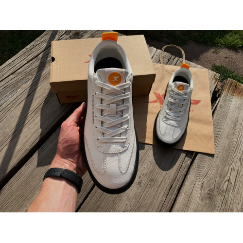 Мужские оригинальные кроссовки кеды Xtep Skateboarding Shoes белые