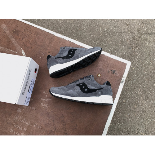 Мужские кроссовки Saucony Shadow 5000 70404-40s Dark Grey/White серые Оригинал