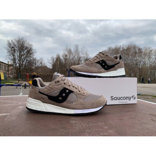 Мужские кроссовки Saucony Shadow 5000 70404-43s Tan/White бежевые Оригинал