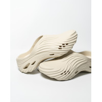 Чоловічі крокси сабо Crocs Echo Wave 210521-2Y2 Bone бежеві
