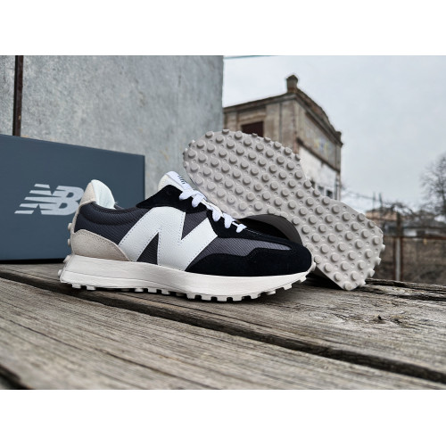  Кроссовки  New Balance 327 U327FE серые с черным 
