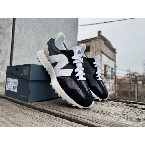  Кроссовки  New Balance 327 U327FE серые с черным 