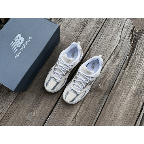  Кроссовки New Balance 530 MR530GB бежевые