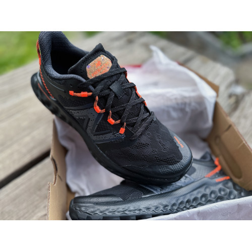 Мужские кроссовки  New Balance Fresh Foam Garoé MTGARORB черные