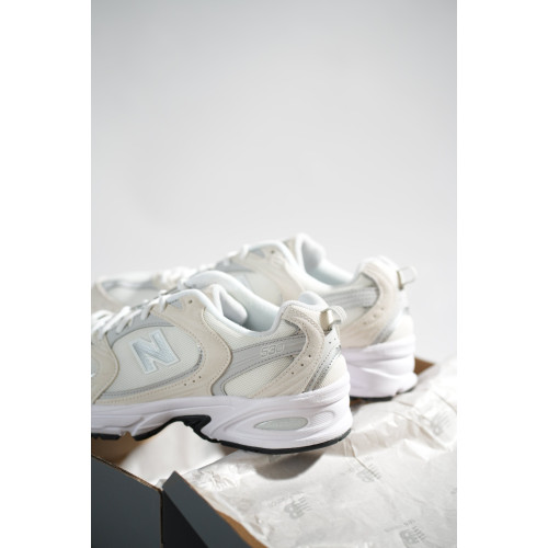  Кроссовки New Balance 530 MR530CE бежевые 
