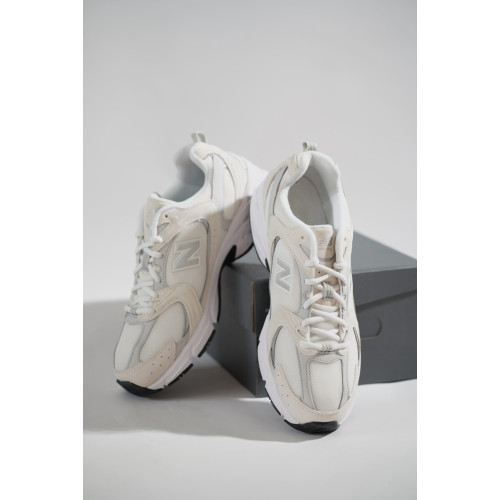  Кроссовки New Balance 530 MR530CE бежевые 