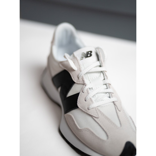  Кроссовки  New Balance 327 MS327CWB White Black белые с черным