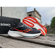 Мужские кроссовки для бега Saucony Ride 17 20925-110s Shadow/Pepper черные