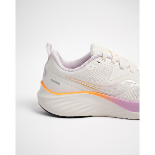 Женские кроссовки Saucony Lancer 3 S18226-18 Cloud Ice белые 